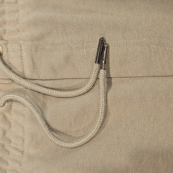 DAILY PAPER MEN'S SCRIPT LOGO SHORT IN TWILL BEIGE. SIZE X-LARGE. - Picture 7 of 11